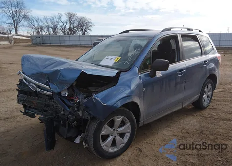 2015 Subaru Forester 2.5I z USA, uszkodzony, nr VIN JF2SJABC0FH487215